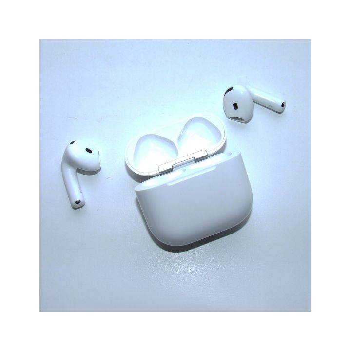 Купити Навушники Apple AirPods 4 (MXP63) Уцінка за вигідною ціною. Популярні Навушники Apple у mBrand 